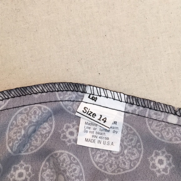 Black and White Printed Skirt - Picture 4 of 5